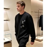 2026年10月26日入荷秋冬新作Louis Vuitton長袖Tシャツ高級品超厳選★入手困難/誕生日プレゼント/LD工場