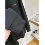 2026年10月26日入荷秋冬新作Louis Vuitton長袖Tシャツ高級品超厳選★入手困難/誕生日プレゼント/LD工場