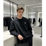 2026年10月26日入荷秋冬新作Prada長袖Tシャツ高級品超厳選★入手困難/誕生日プレゼント/LD工場