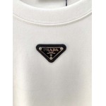 2026年10月29日入荷秋冬新作Prada長袖高級品/誕生日プレゼントM-2XL/KD工場
